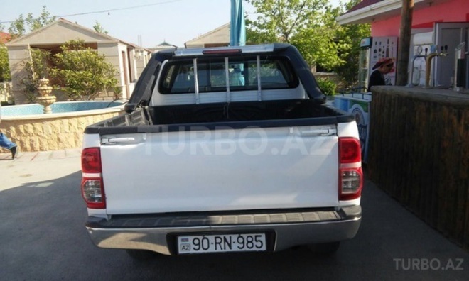Toyota Hilux 2012, 120,000 km - 2.5 l - Bakı