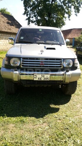 Mitsubishi Pajero 1996, 250,000 km - 2.8 l - Bakı