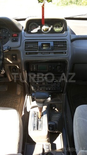Mitsubishi Pajero 1996, 250,000 km - 2.8 l - Bakı