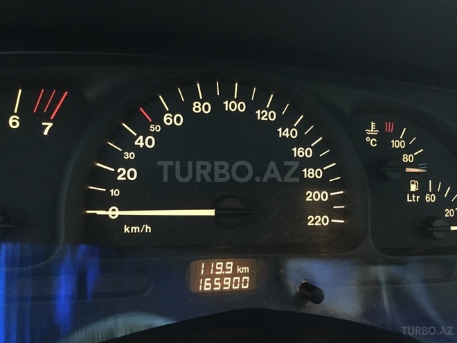 Opel Vectra 1999, 165,000 km - 1.6 l - Bakı