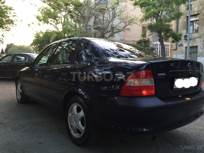 Opel Vectra 1999, 165,000 km - 1.6 l - Bakı