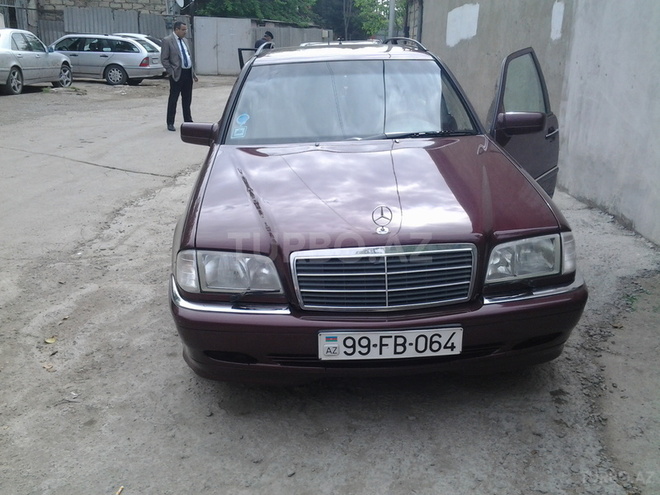 Mercedes C 240 1997, 250,000 km - 2.4 l - Bakı
