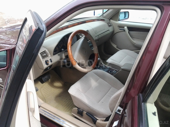 Mercedes C 240 1997, 250,000 km - 2.4 l - Bakı