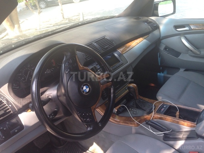 BMW X5 2001, 220,000 km - 4.4 l - Bakı