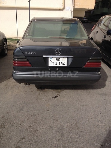 Mercedes E 420 1993, 470,000 km - 0.5 l - Bakı