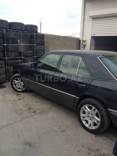 Mercedes E 420 1993, 470,000 km - 0.5 l - Bakı