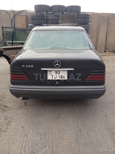 Mercedes E 420 1993, 470,000 km - 0.5 l - Bakı