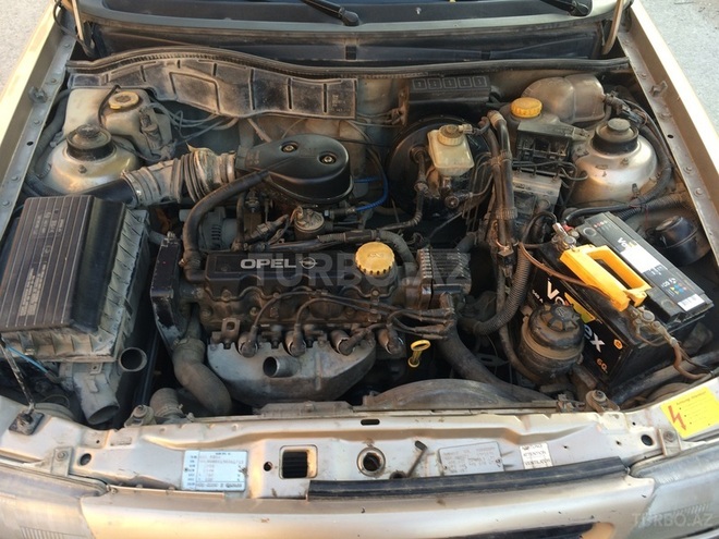 Opel Astra 1997, 230,300 km - 1.6 l - Bakı
