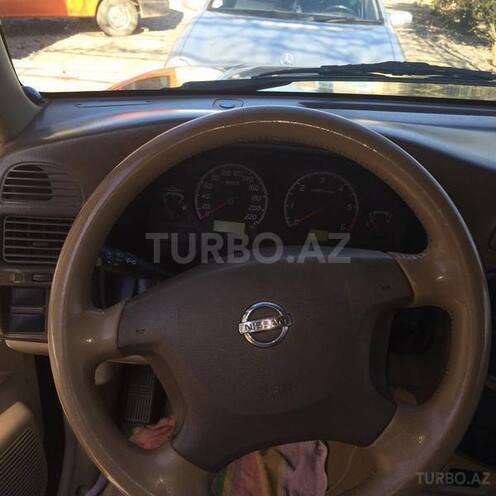 Nissan Patrol 2004, 190,000 km - 4.8 l - Bakı