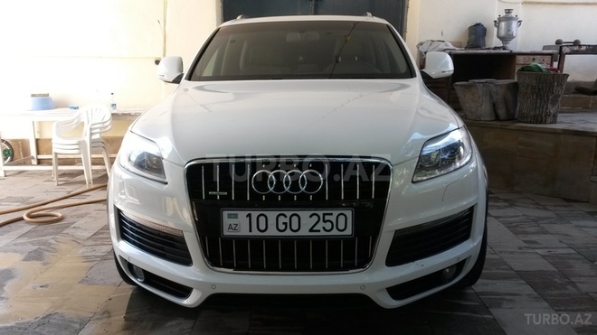 Audi Q7 2009, 120,000 km - 4.2 l - Bakı