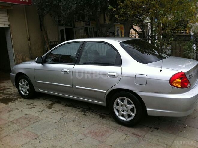 Kia  2002, 130,000 km - 1.8 л - Bakı