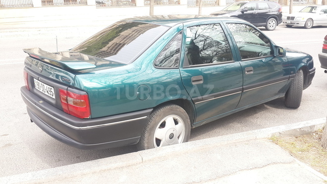 Opel Vectra 1995, 364,000 km - 2.0 l - Bakı