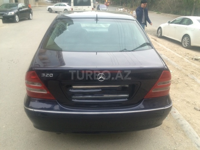 Mercedes C 320 2001, 154,700 km - 3.2 l - Bakı