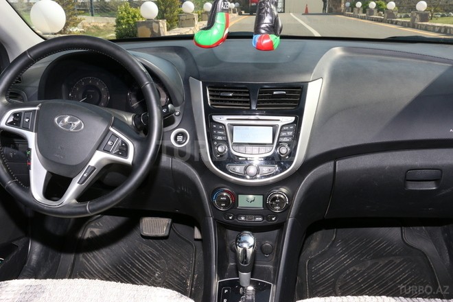 Hyundai Accent 2011, 47,100 km - 1.6 л - Bakı