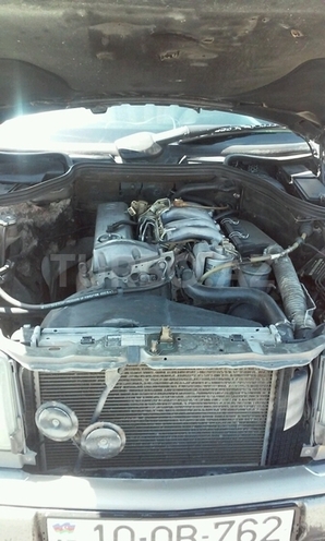 Mercedes E 200 1990, 343,000 km - 2.0 л - Bakı