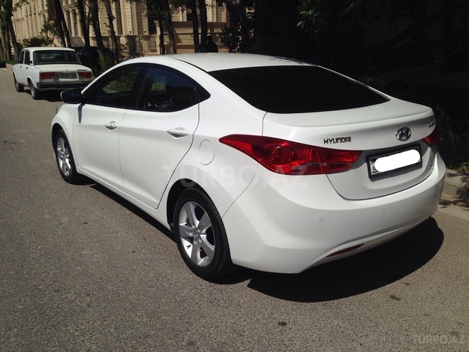 Hyundai Elantra 2011, 90,700 km - 1.8 l - Bakı