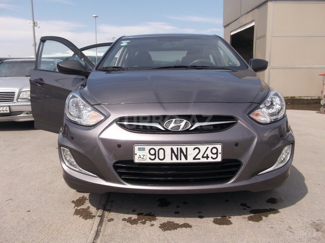 Hyundai Accent 2012, 120,000 km - 1.4 л - Bakı
