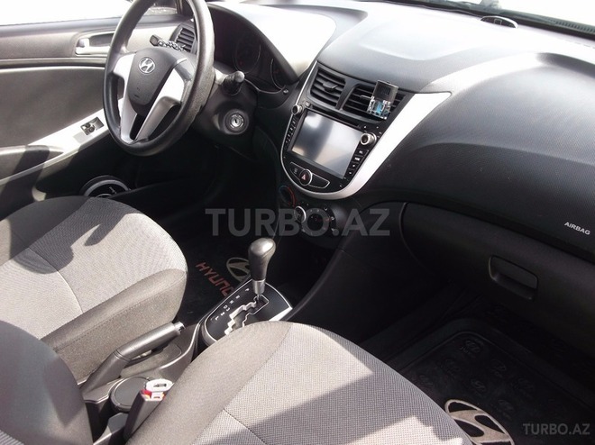 Hyundai Accent 2012, 120,000 km - 1.4 л - Bakı