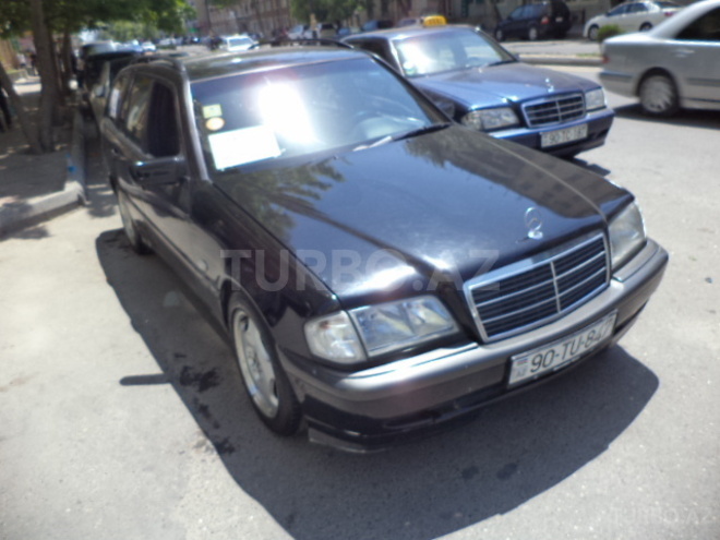Mercedes C 200 1997, 328,000 km - 2.0 l - Bakı