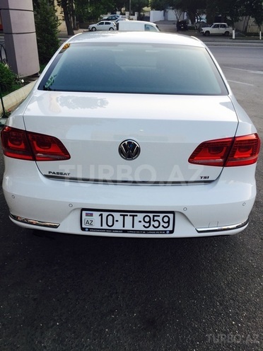 Volkswagen Passat 2013, 15,000 km - 1.8 l - Bakı