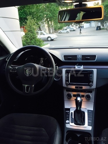 Volkswagen Passat 2013, 15,000 km - 1.8 l - Bakı
