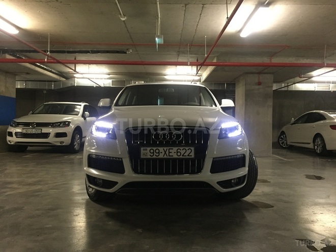 Audi Q7 2012, 90,900 km - 0.3 л - Bakı