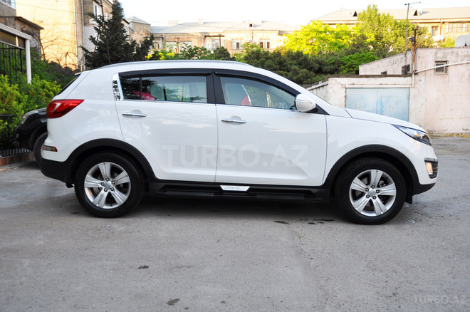 Kia Sportage 2011, 38,000 km - 2.0 l - Bakı