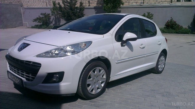 Peugeot 207 2012, 40,000 km - 1.6 л - Bakı