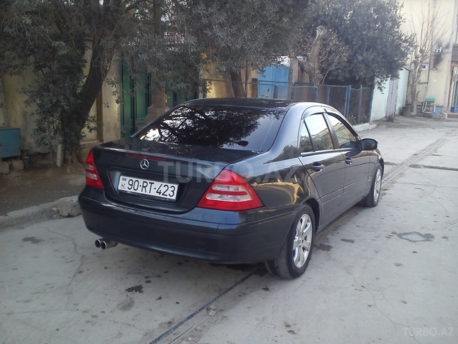 Mercedes C 180 2001, 196,000 km - 1.8 l - Bakı