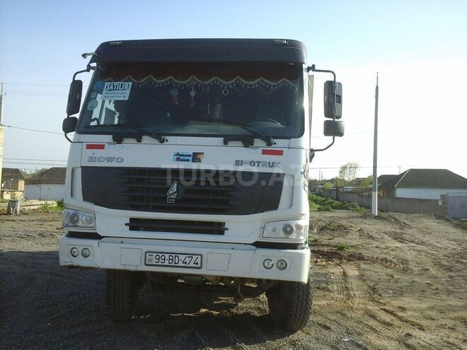 HOWO Sinotruk 2012, 180,000 km - 9.5 л - Bakı