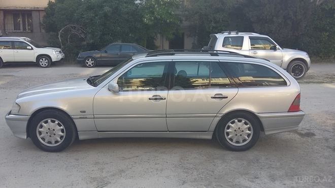 Mercedes C 180 1998, 321,000 km - 1.8 l - Bakı