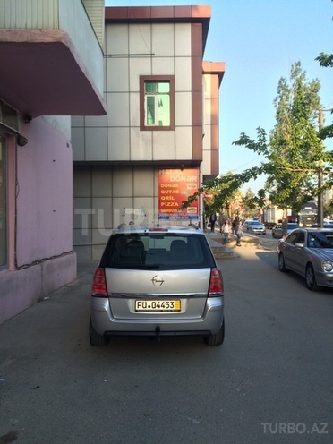 Opel Zafira 2006, 128,000 km - 1.9 l - Bakı