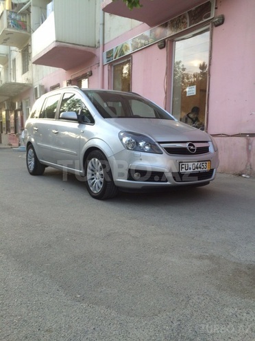 Opel Zafira 2006, 128,000 km - 1.9 l - Bakı