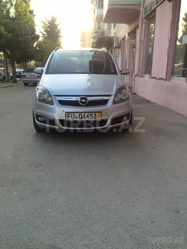 Opel Zafira 2006, 128,000 km - 1.9 l - Bakı
