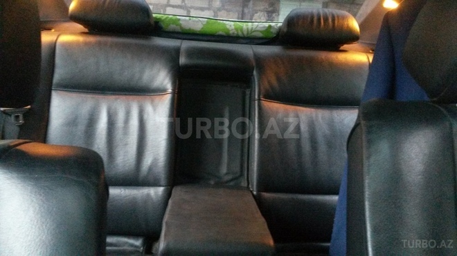 BMW 323 2000, 160,000 km - 2.8 l - Bakı