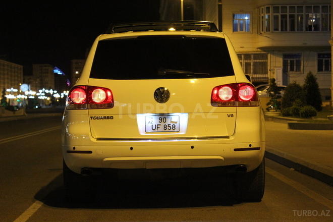 Volkswagen Touareg 2005, 170,000 km - 3.2 л - Bakı