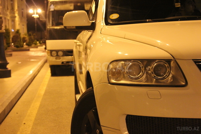 Volkswagen Touareg 2005, 170,000 km - 3.2 л - Bakı