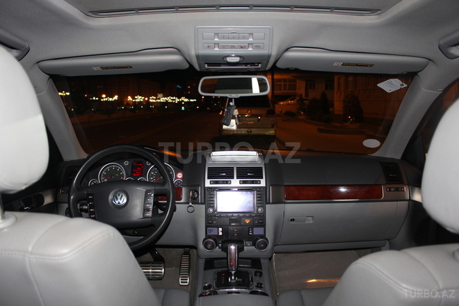 Volkswagen Touareg 2005, 170,000 km - 3.2 л - Bakı