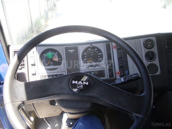 MAN  2001, 380,000 km - 13.0 л - Bakı