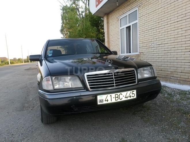 Mercedes C 180 1995, 246,480 km - 1.8 л - Bakı