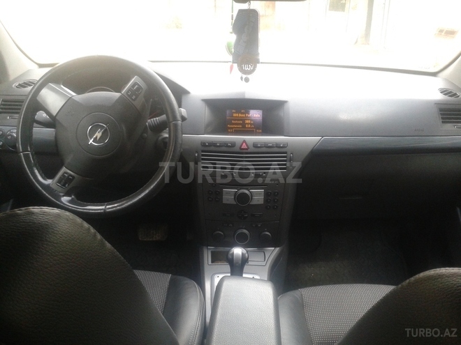 Opel Astra 2004, 154,000 km - 1.6 l - Bakı