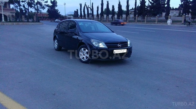 Opel Astra 2005, 1,670,000 km - 1.4 l - Bakı