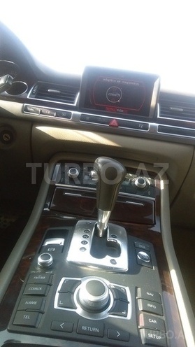 Audi A8 2003, 220,000 km - 4.2 l - Bakı