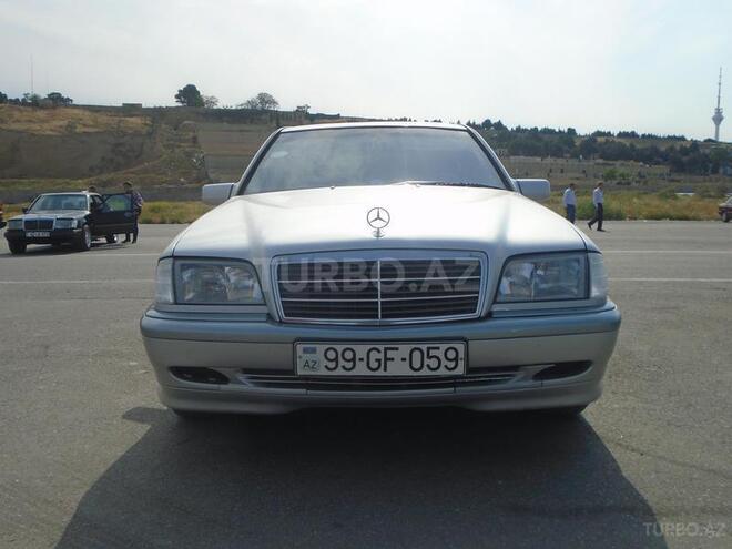 Mercedes C 220 1998, 220,000 km - 2.2 л - Bakı