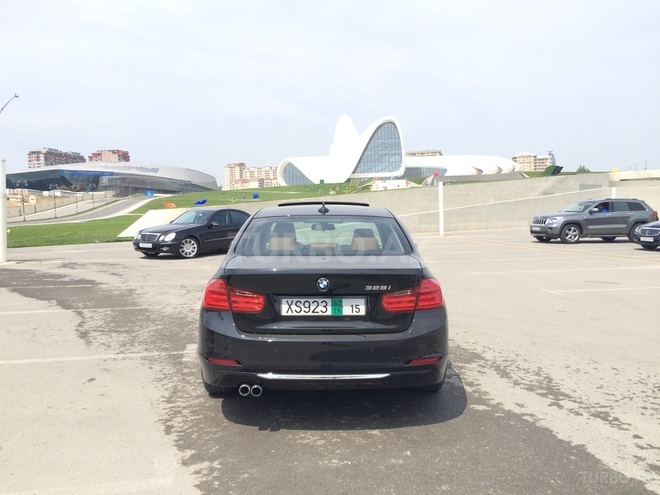 BMW 328 2013, 12,300 km - 0.2 l - Bakı