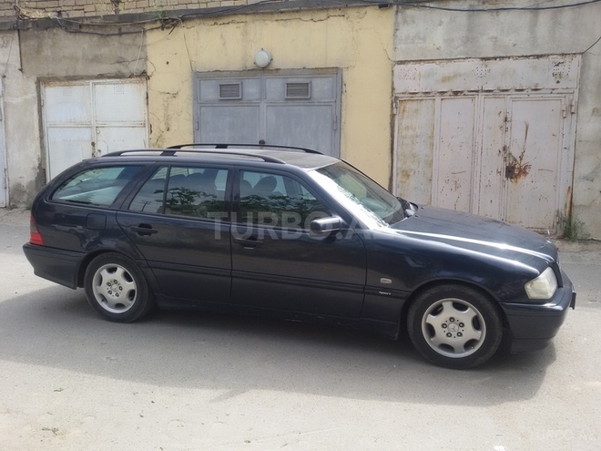 Mercedes C 230 1998, 300,000 km - 0.3 l - Bakı