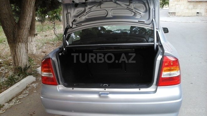 Opel Astra 1999, 120,000 km - 0.2 л - Bakı