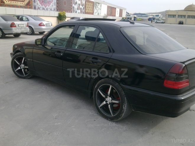Mercedes C 230 1999, 225,000 km - 2.3 л - Bakı