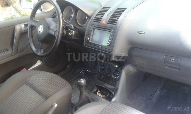 Volkswagen Polo 2001, 78,000 km - 1.4 l - Bakı