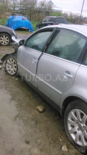 Volkswagen Passat 2002, 197,000 km - 1.8 l - Bakı